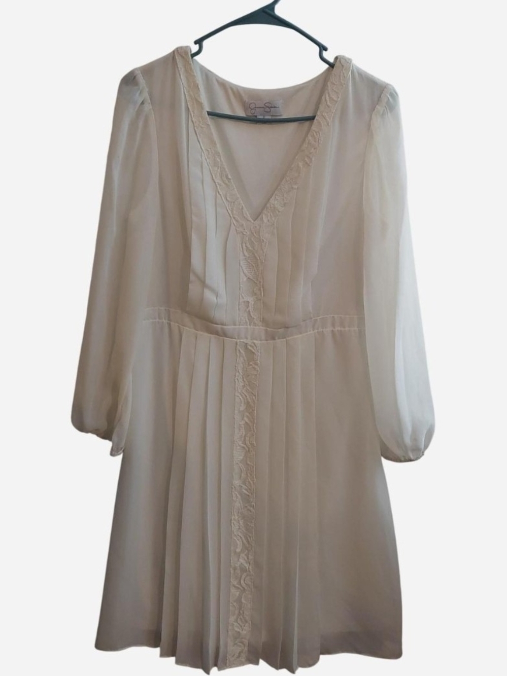 Jessica Simpson Cream Pleated V-Neck Long Sleeve Dress